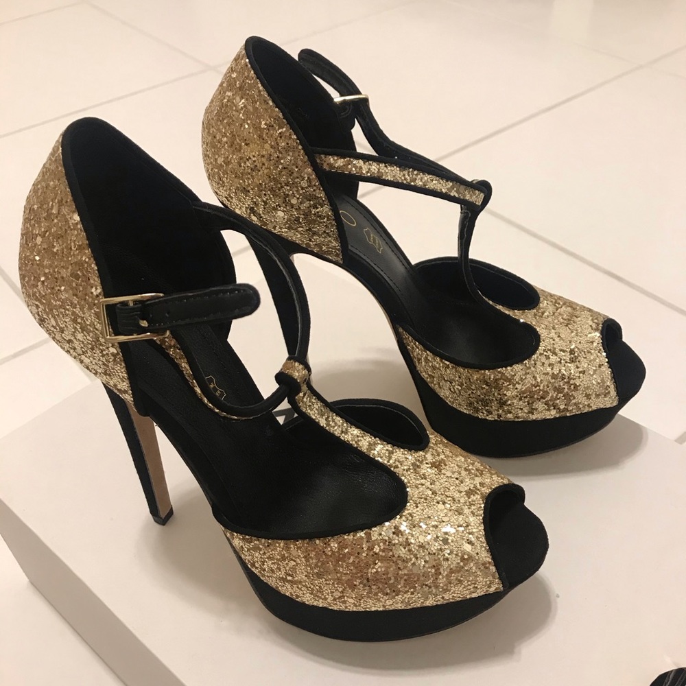 Excellent condition Aldo shoes us 6